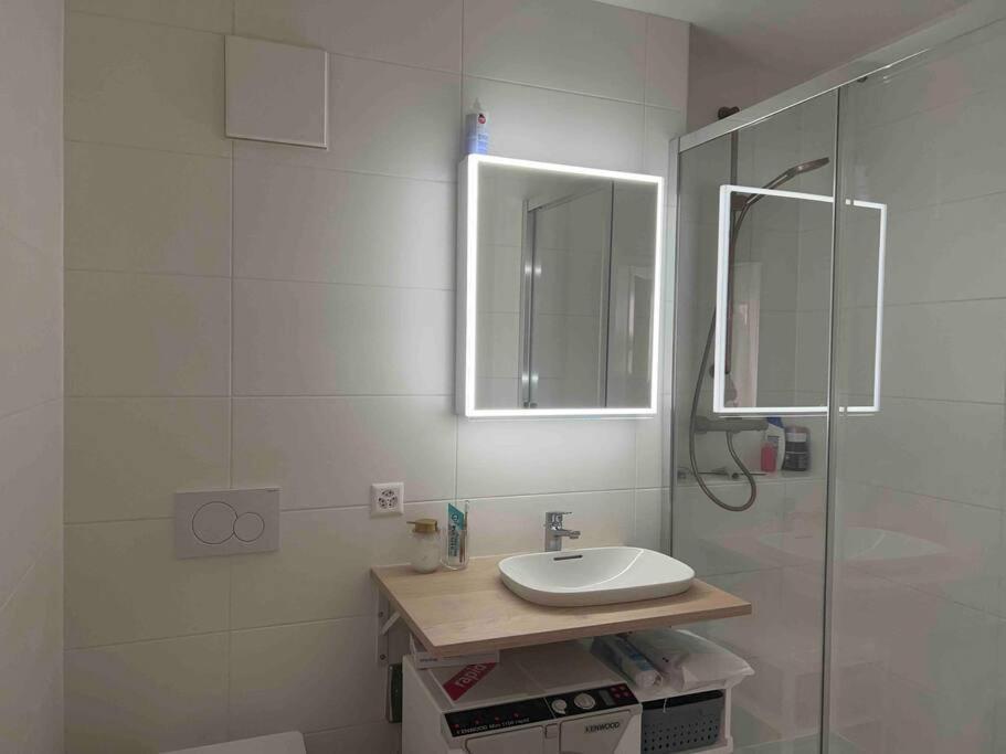 Appartement Calme Et Lumineux De 2,5 Pces Proche Lausanne Ecublens  Экстерьер фото